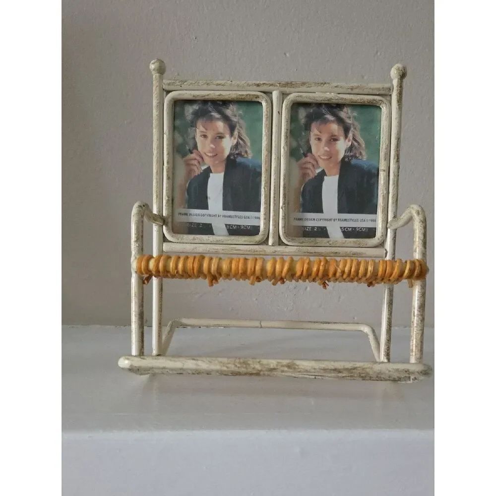 Vintage Double Photo Frame In Shape Of A Rocking Chair - Picture 1 of 6